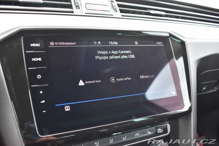 Volkswagen Passat 1.5 TSI DSG*TAŽNÉ*360° KA 2019