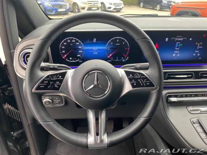 Mercedes-Benz V V 300 D 2024