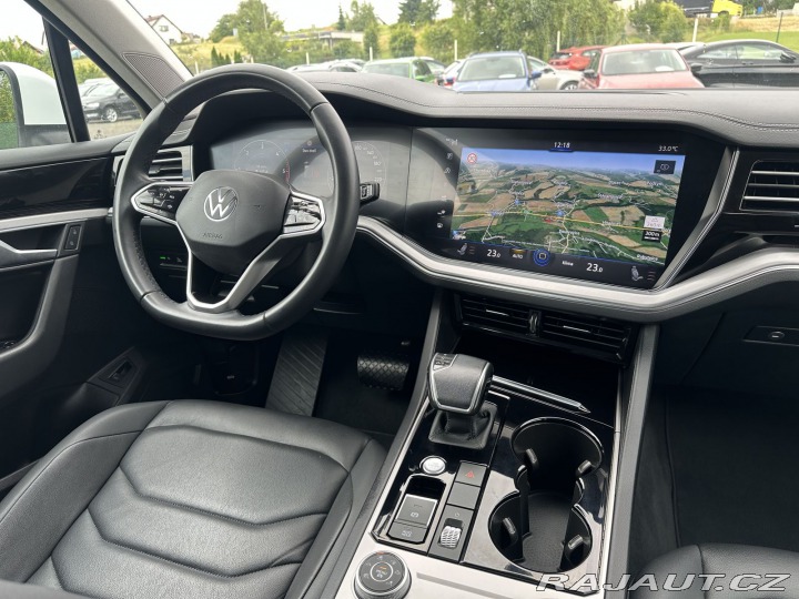 Volkswagen Touareg 3,0TDI 210kW 4x4 ELEGANCE 2020