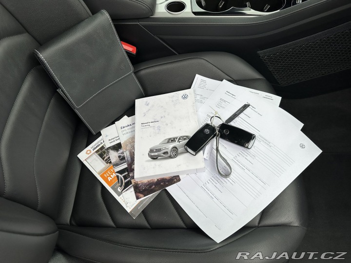 Volkswagen Touareg 3,0TDI 210kW 4x4 ELEGANCE 2020