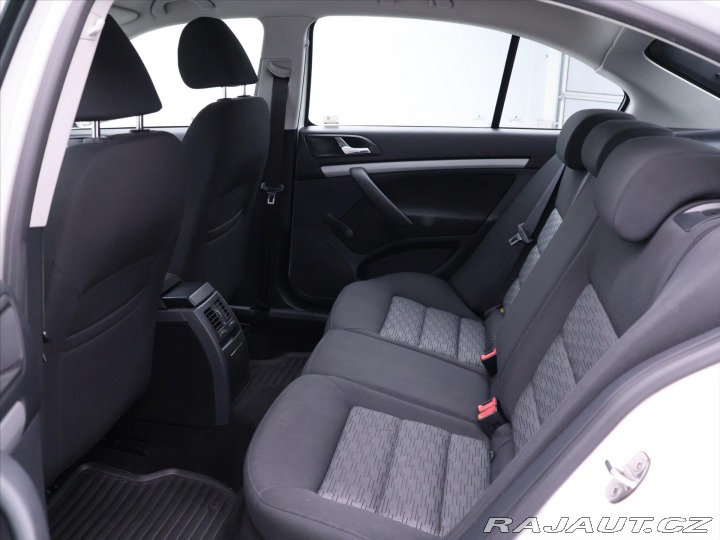 Škoda Octavia 1,6 TDI 77kW Ambition CZ 2012