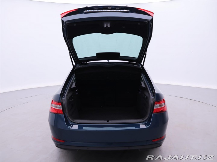Škoda Superb 2,0 110kW Style 1.Maj. CZ 2021