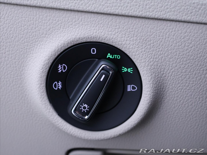 Škoda Superb 2,0 110kW Style DSG 1.Maj 2022