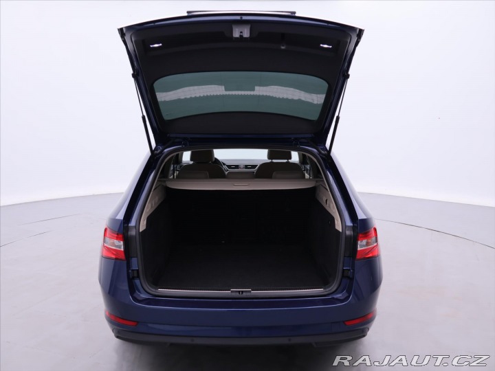 Škoda Superb 2,0 110kW Style DSG 1.Maj 2022