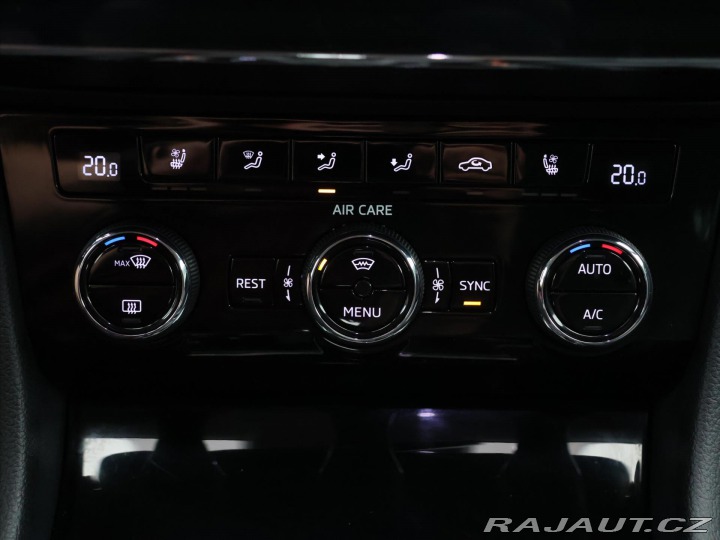 Škoda Superb 2,0 TSI 206kW 4x4 DSG L&a 2017