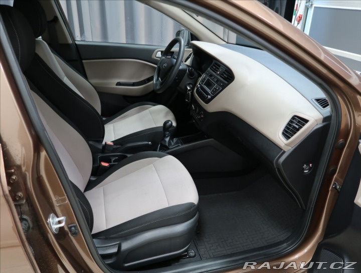Hyundai i20 1,2 i ČR KLIMA 2015