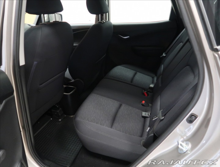 Hyundai ix20 1,6 i ČR KLIMA 36347KM 2018