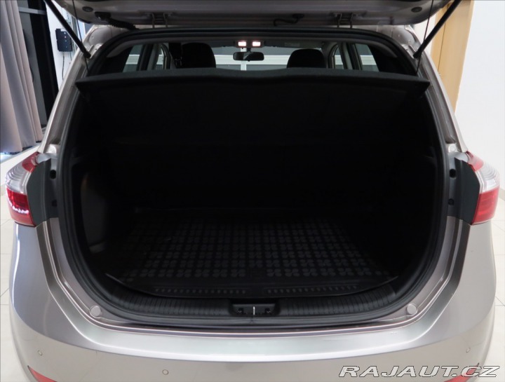 Hyundai ix20 1,6 i ČR KLIMA 36347KM 2018