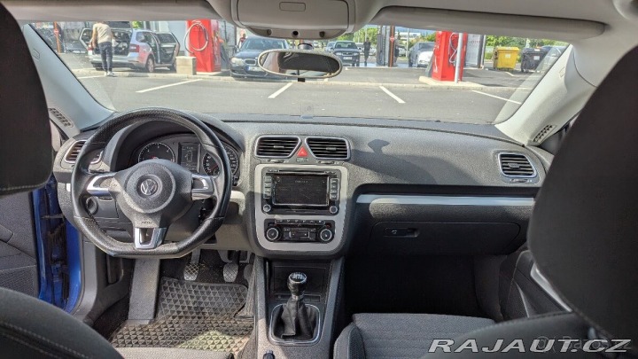 Volkswagen Scirocco 2,0 TDI 103kW, manuál, 2011