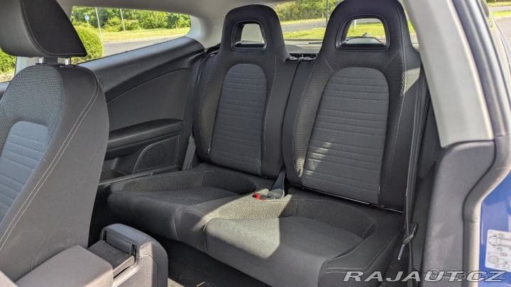 Volkswagen Scirocco 2,0 TDI 103kW, manuál, 2011