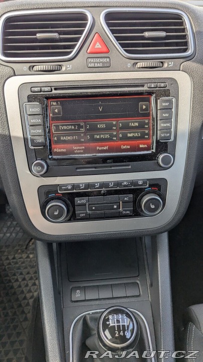 Volkswagen Scirocco 2,0 TDI 103kW, manuál, 2011
