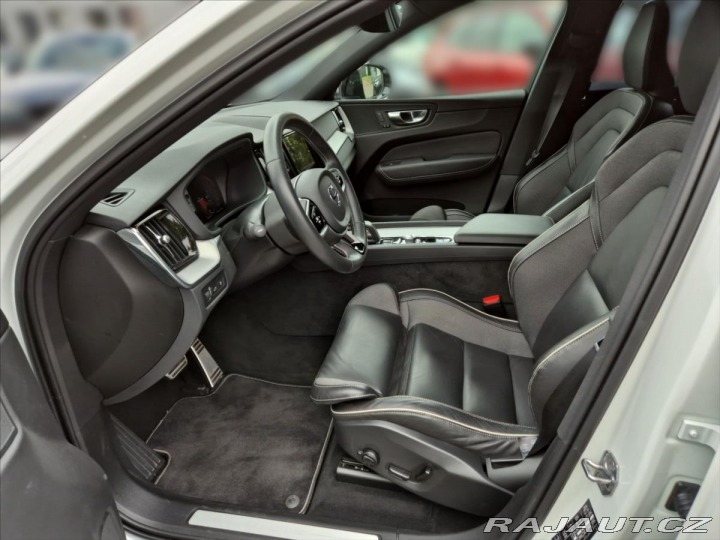 Volvo XC60 2,0 T6 AWD RECHARGE R-DES 2020