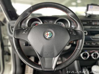 Alfa Romeo Giulietta Quadrifoglio TBi 177kW 2011