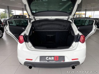 Alfa Romeo Giulietta Quadrifoglio TBi 177kW 2011