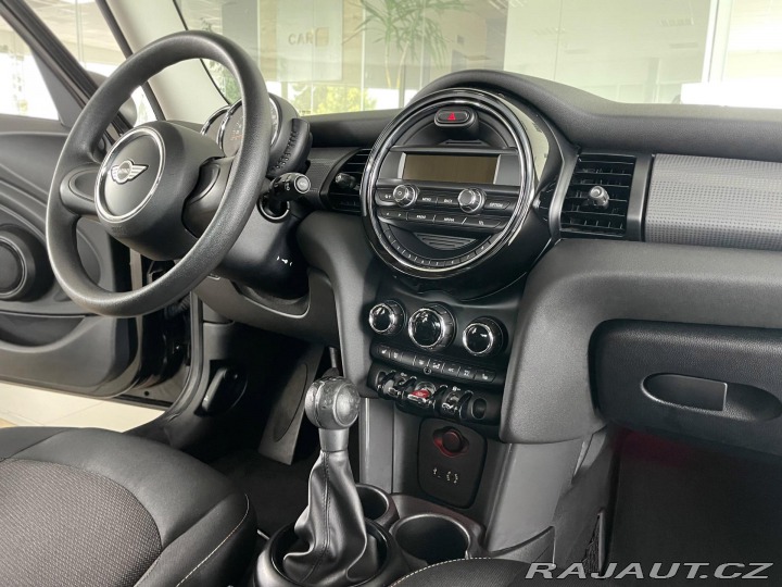 Mini One 75kW*Aut.klima*REZERVACE! 2016