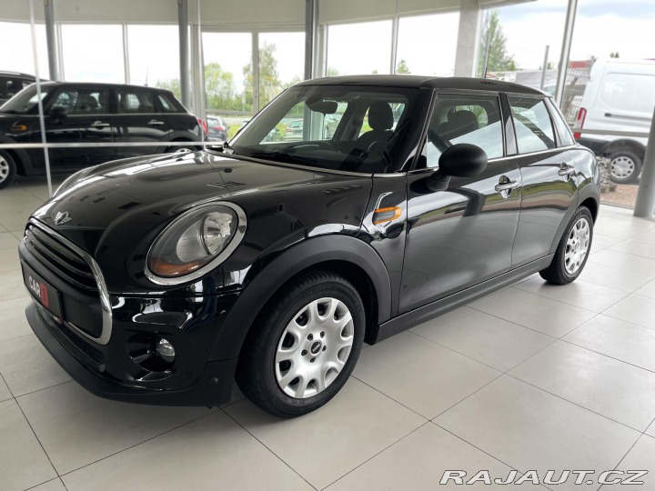 Mini One 75kW*Aut.klima*REZERVACE! 2016
