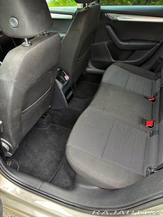 Škoda Octavia OCTAVIA 1.6 TDI 4X4 2014