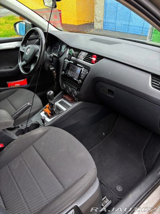 Škoda Octavia OCTAVIA 1.6 TDI 4X4 2014
