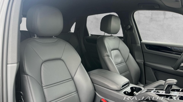 Porsche Cayenne 2019