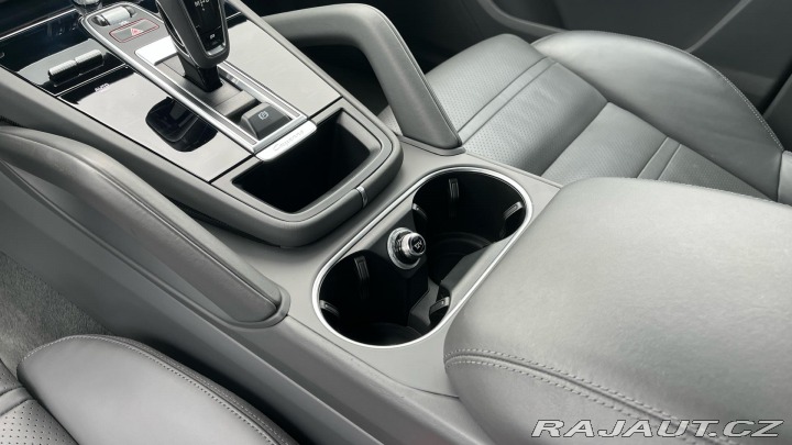 Porsche Cayenne 2019