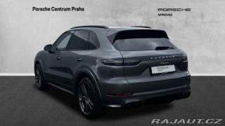 Porsche Cayenne  2019
