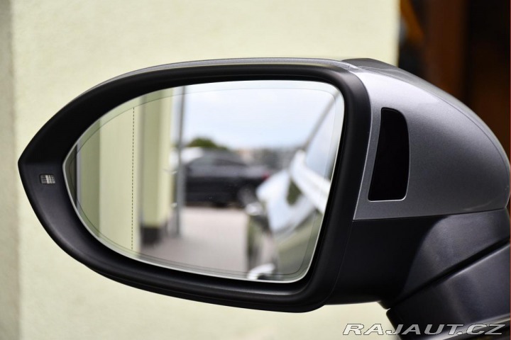 Volkswagen Arteon 2,0TSi R-LINE LED DSG ČR 2020