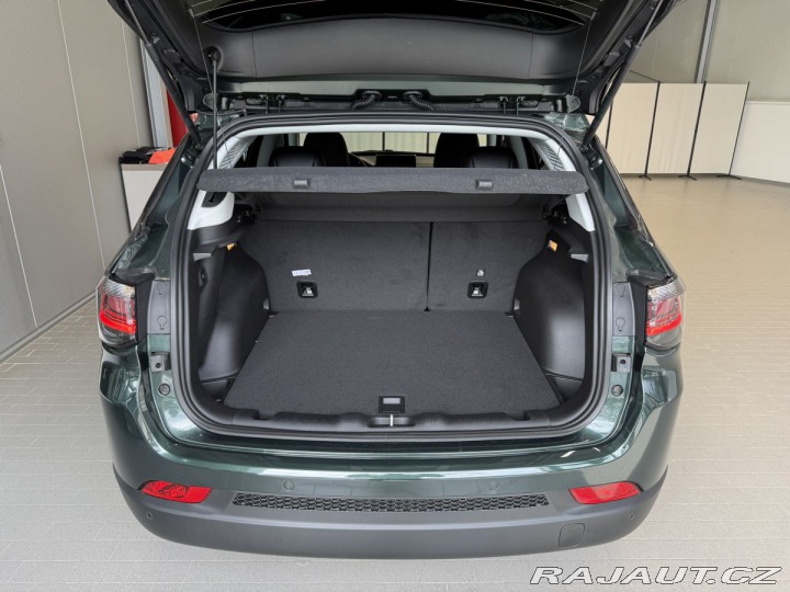 Jeep Compass North Star 1.5 Turbo e-Hy 2025