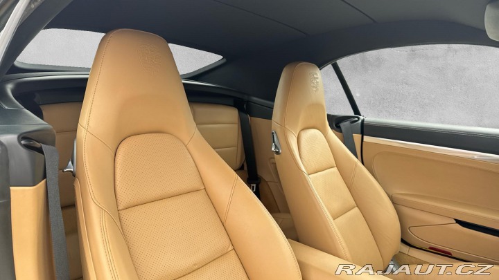 Porsche 911 Carrera Cabriolet 2015
