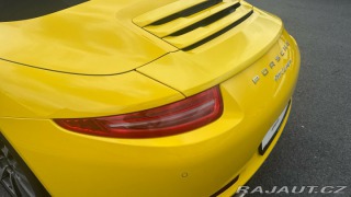 Porsche 911 Carrera Cabriolet 2015