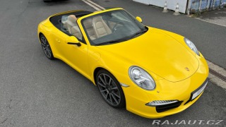 Porsche 911 Carrera Cabriolet 2015