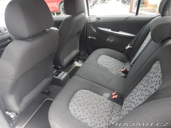 Škoda Fabia 1.2 HTP 47 kw 2007