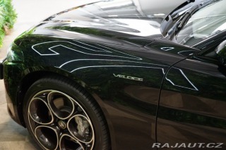 Alfa Romeo Giulia VELOCE*PANO*H/K*KAMERA*ZÁ 2024