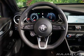 Alfa Romeo Giulia VELOCE*PANO*H/K*KAMERA*ZÁ 2024