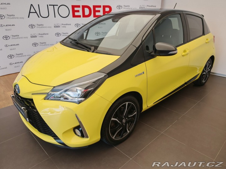 Toyota Yaris 1.5 Hybrid, automat 2017
