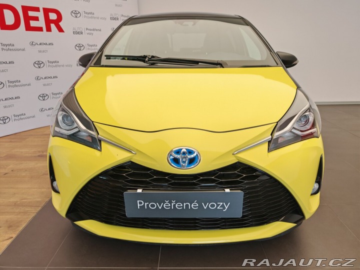 Toyota Yaris 1.5 Hybrid, automat 2017