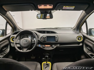 Toyota Yaris 1.5 Hybrid, automat 2017