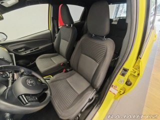 Toyota Yaris 1.5 Hybrid, automat 2017