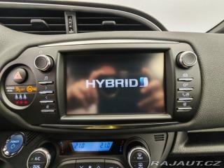 Toyota Yaris 1.5 Hybrid, automat 2017