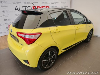 Toyota Yaris 1.5 Hybrid, automat 2017