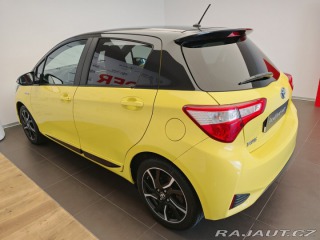 Toyota Yaris 1.5 Hybrid, automat 2017
