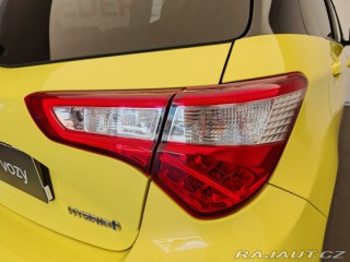 Toyota Yaris 1.5 Hybrid, automat 2017