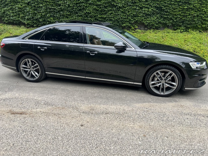 Audi A8 Long / Laser / Pano /DPH 2018