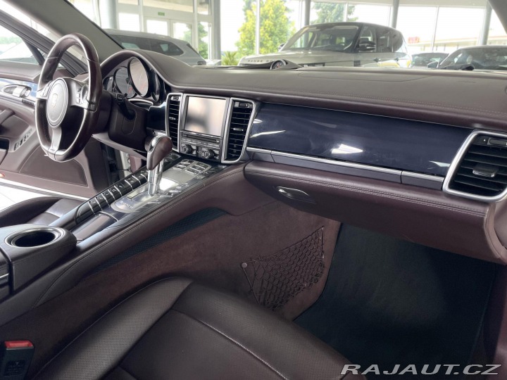 Porsche Panamera Diesel*Chrono*Dověřy*Odvě 2013