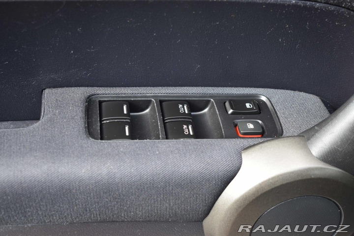Honda CR-V 2.0i ELEGANCE *SERVIS HON 2011