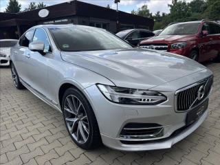 Volvo S90 T8 Plug in Hybrid 223KW 4