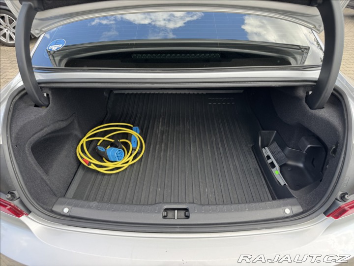 Volvo S90 T8 Plug in Hybrid 223KW 4 2019