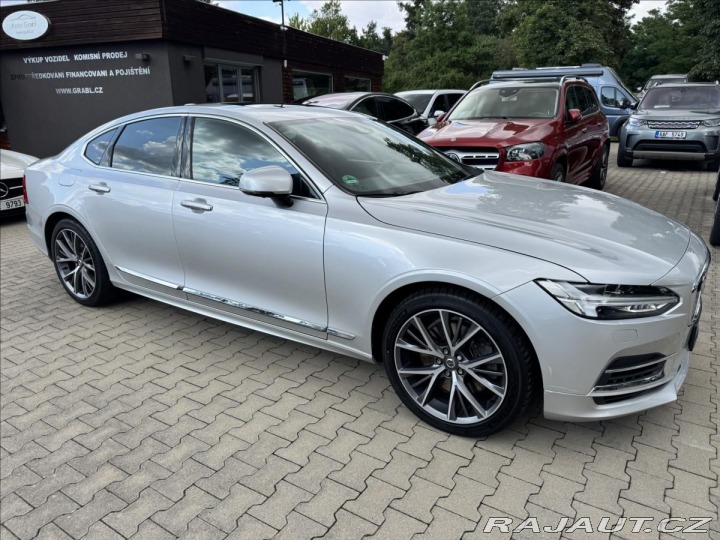 Volvo S90 T8 Plug in Hybrid 223KW 4 2019