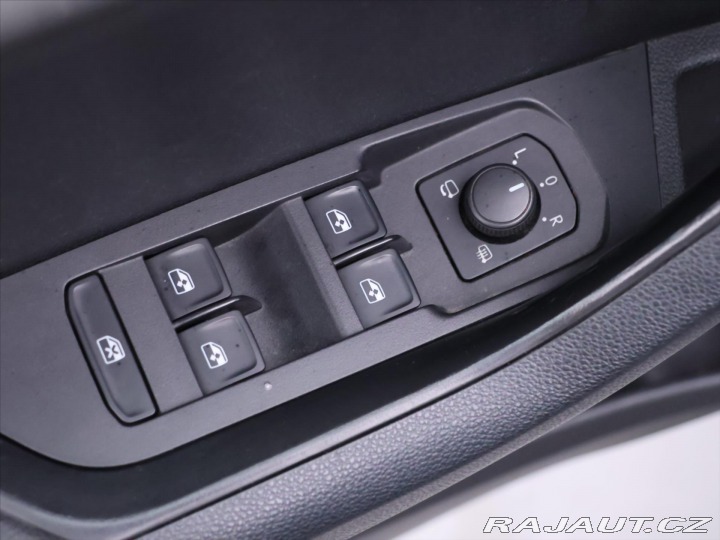 Škoda Karoq 1,6 TDI Style LED Navi DP 2020
