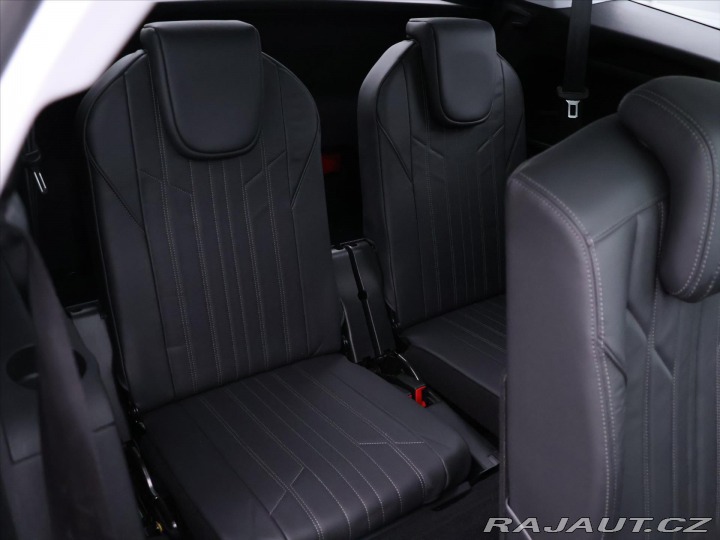 Peugeot 5008 1,5 BlueHDI 96kW 7 Míst D 2020
