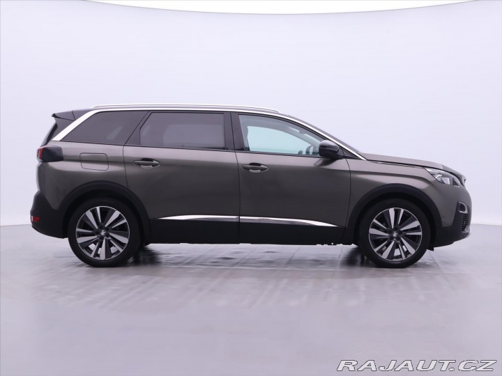 Peugeot 5008 1,5 BlueHDI 96kW 7 Míst D 2020